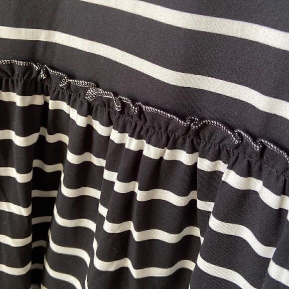 𝅺last One! NWT Black and White Stripe Babydoll Top - Picture 7 of 12